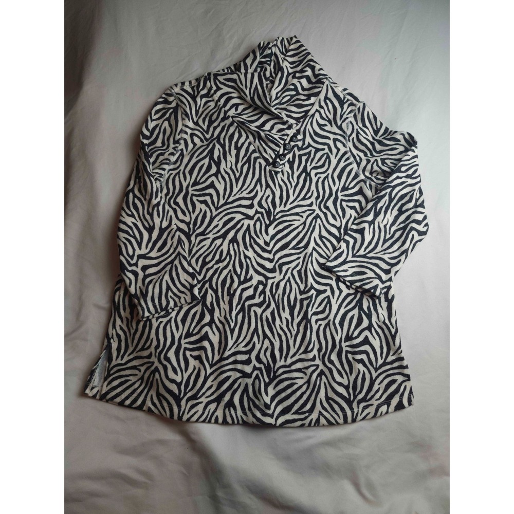 Multiples Pullover Sweater Womens Size XS Black White Knit Zebra Print Shawl